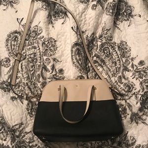 24 hOuR sAlE - Kate Spade Purse